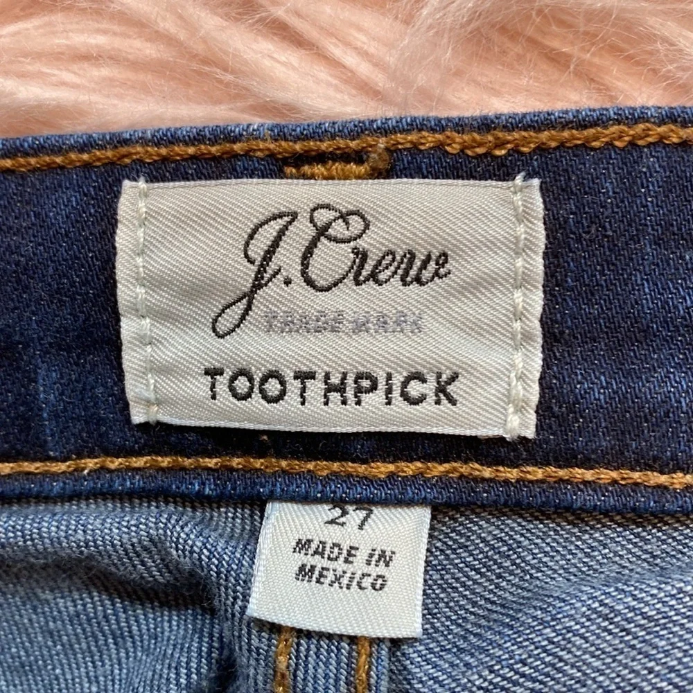 J. Crew 8” Toothpick Jean in Classic Rinse sz 27